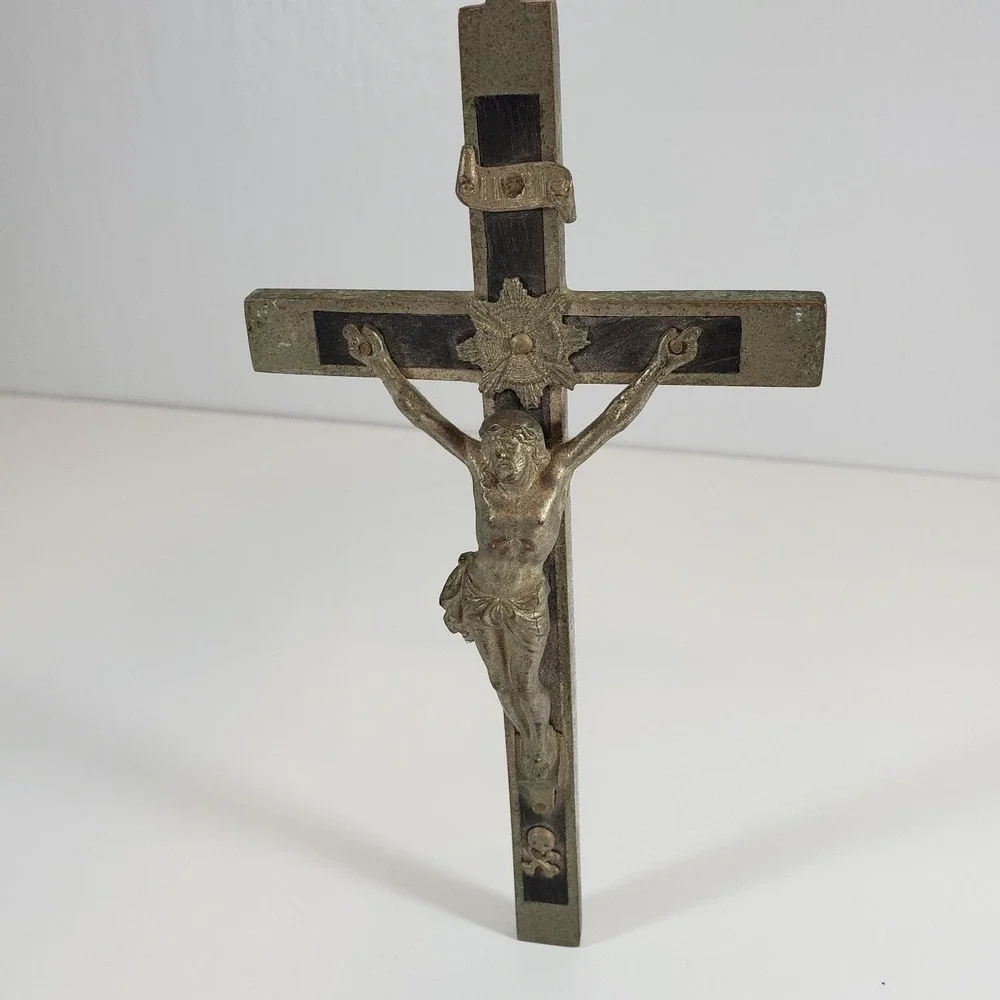 Pectoral Crucifix Cross 7.5